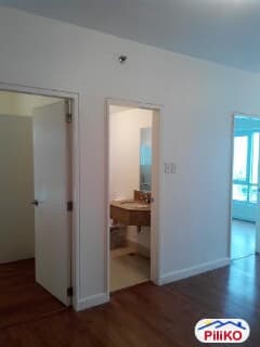 2 bedroom Condominium for rent in Makati03