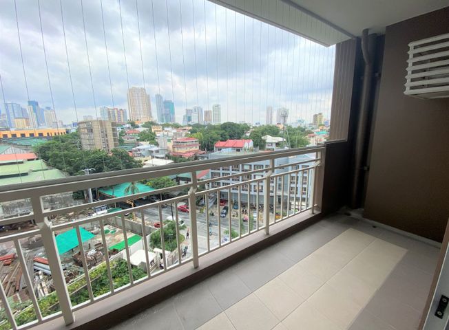 "2 Bedroom Unit For Rent in Brixton Place, Pasig City!"08