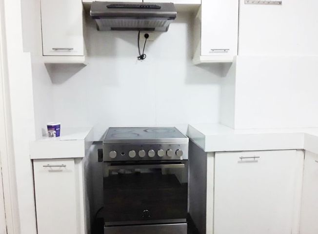 NICE 2BR CONDO UNIT FR RENT/SALE AT THE CROWN TOWER MAKATI09