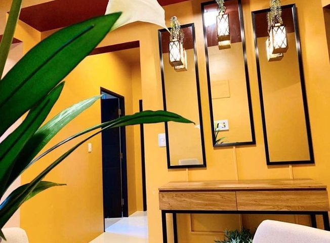 "Live in Luxury: 2-Bedroom Uptown Ritz for Rent with Designer Interiors - Available March 20,2023! ✨🏢"04