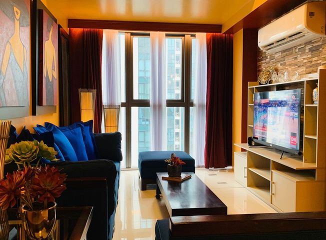 "Live in Luxury: 2-Bedroom Uptown Ritz for Rent with Designer Interiors - Available March 20,2023! ✨🏢"10