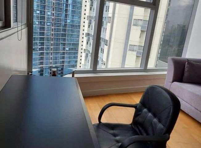 FOR RENT Spacious 3 Bedroom in BGC with stunning view of Manila Golf Course04