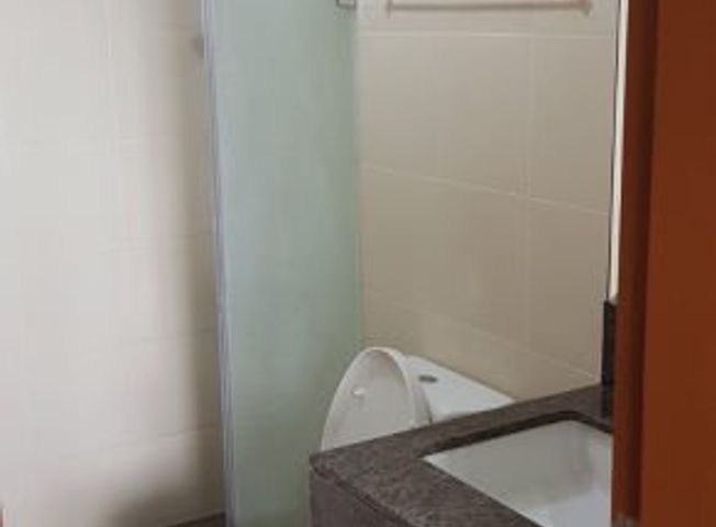 RENT TO OWN 2 BR 56.5 sqm at One Wilson Square Greenhills07