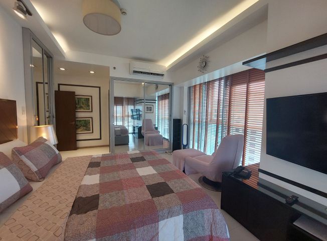 Two Bedroom Unit - Fully Furnished02