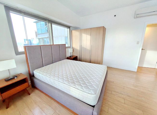 ONE SHANGRI-LA PLACE 1 Bedroom For Rent Mandaluyong City07