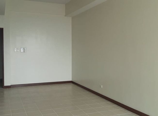 "Lease to Own 2 Bedroom 76.50 sqm at Paseo De Roces, Makati City"03