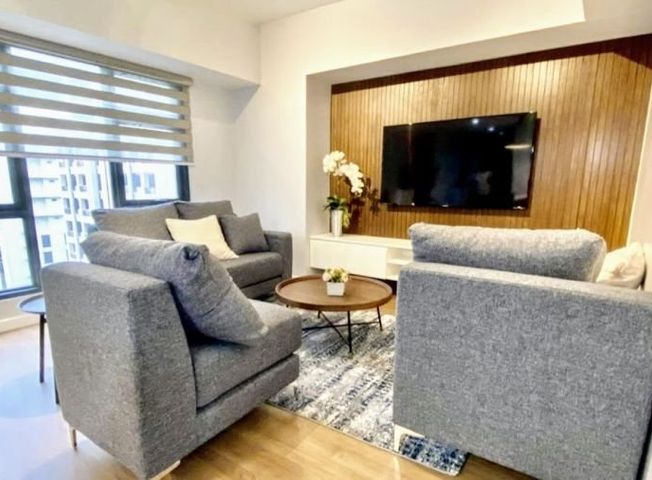"FOR LEASE! Interior-Designed 2BR in Escala Salcedo, Makati for 100,000 per month"04