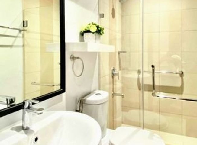 "FOR LEASE! Interior-Designed 2BR in Escala Salcedo, Makati for 100,000 per month"07