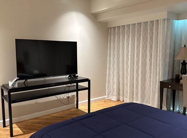 "For Lease 2Bedroom at The Manansala Rockwell Makati Rockwell Center, Makati City"08