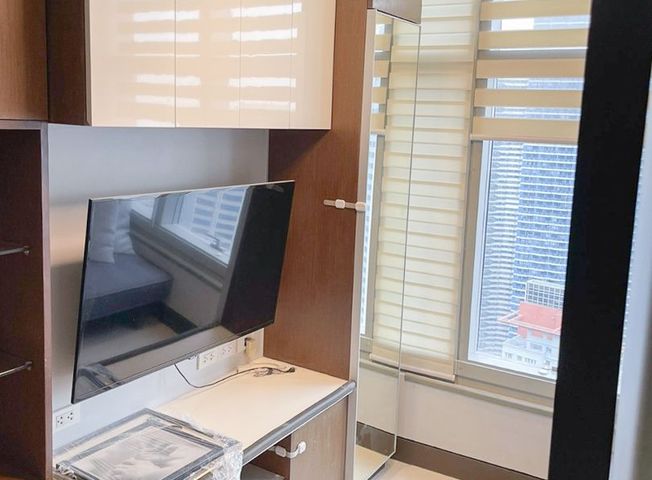 One Central | One Bedroom 1BR Condo Unit For Sale - #441702