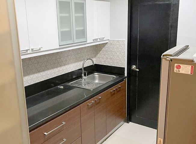One Central | One Bedroom 1BR Condo Unit For Sale - #441704