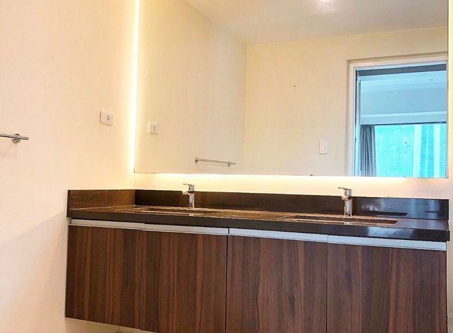 Shang Salcedo Place | Three Bedroom 3BR Condo For Sale - #403703