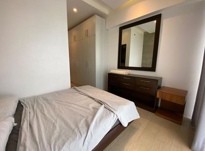 2BR Unit For Rent in Salcedo Skysuites07