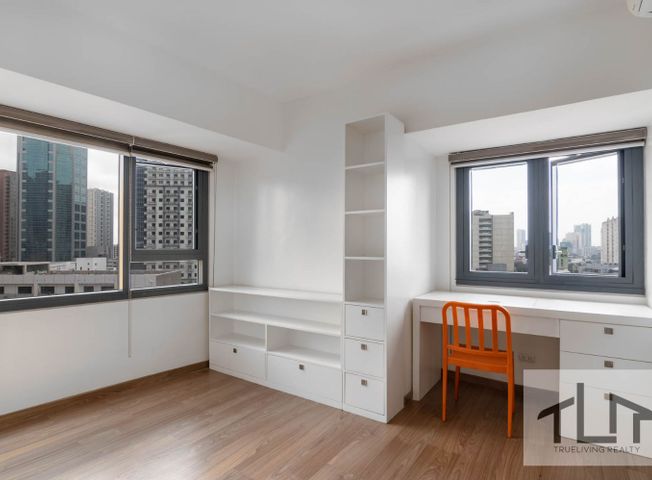 Fully Furnished 2 Bedroom Condo for Rent in The Rise Makati City07