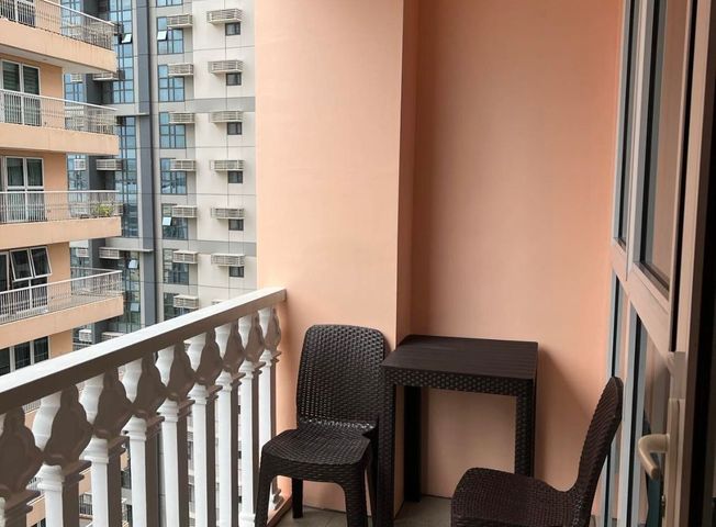 "DME - FOR LEASE: 1 Bedroom Unit in The Venice Luxury Residences, Taguig"06