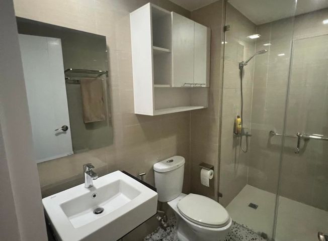 "DME - FOR LEASE: 1 Bedroom Unit in The Venice Luxury Residences, Taguig"09