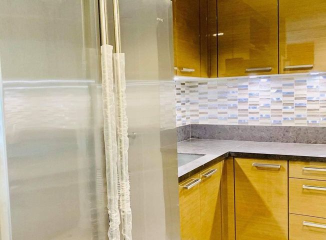 "Makati Proscenium Lorraine Rockwell, 3BR Fully furnished Unit For Rent, 2 Parking,180K"09