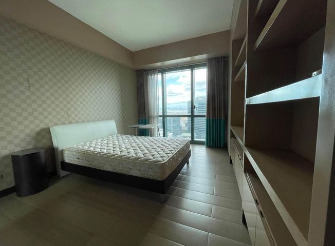 8 Forbestown fully furnished 3BR unit with 2 parking for Rent/Sale03