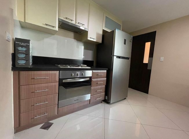 8 Forbestown fully furnished 3BR unit with 2 parking for Rent/Sale06
