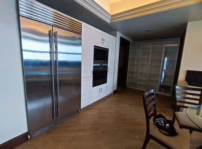Four Bedroom condo unit for Rent in Discovery Primea at Makati City05