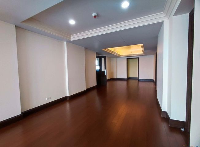 Four Bedroom condo unit for Rent in Discovery Primea at Makati City08