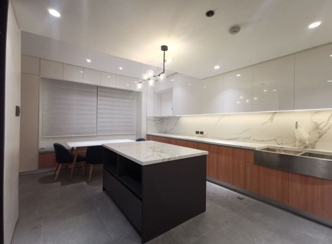 Luxury 3BR unit for Lease with Wack-Wack golf course view04