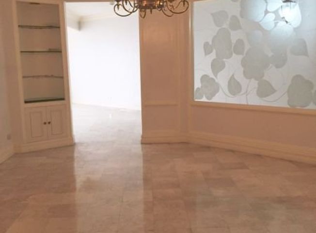 Semi Furnished unit for Lease04