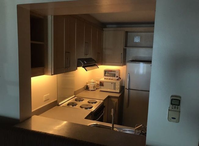"Fully-furnished 1BR in Joya, Rockwell for Rent"04