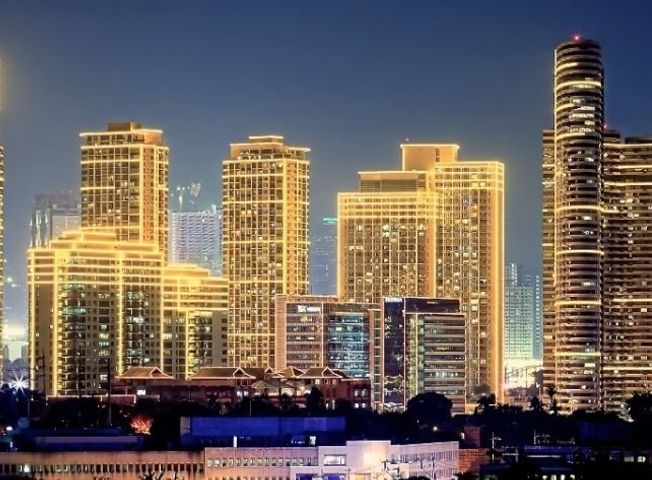 1 Bedroom For Lease in Joya Lofts and Towers at Rockwell02