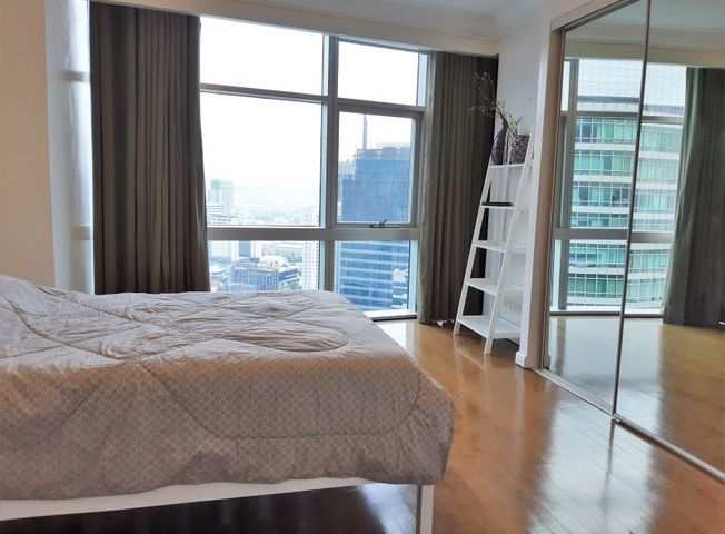 "Furnished 3 Bedroom in Pacific Plaza Towers, BGC for Rent"05