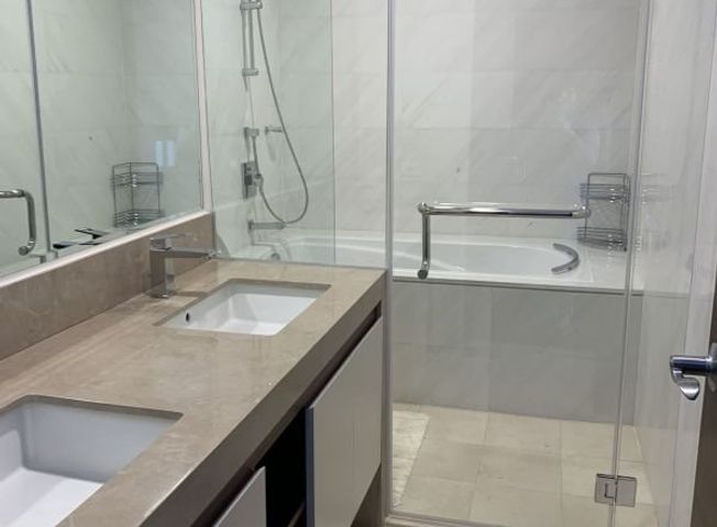 3BR Unit for Sale at Grand Hyatt Residences BGC06