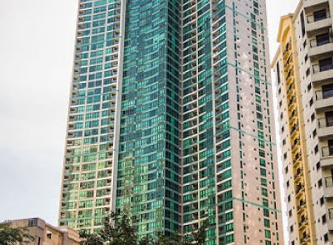 1 Bedroom Fully Furnished Unit for Rent at 8 Forbes Town BGC02