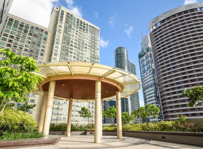 1 Bedroom Fully Furnished Unit for Rent at 8 Forbes Town BGC03