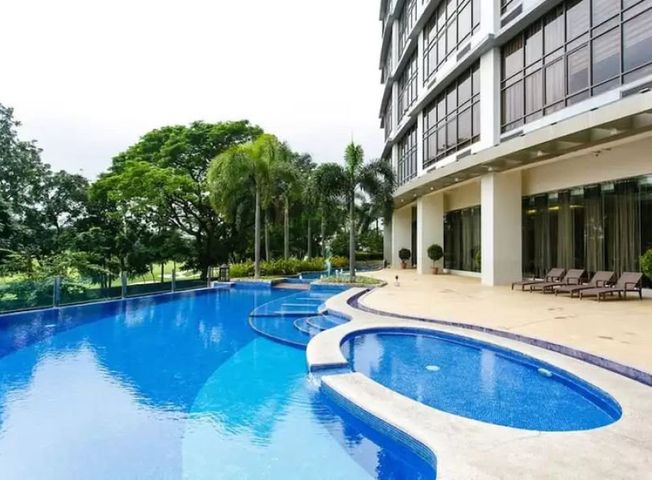 "Nice 3BR for Rent in Bellagio Tower 3, BGC, The Fort"02