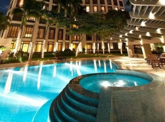 3br unit at Essensa BGC (290SQM)04