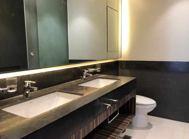 "Beautiful Interior Designed 2 Bedrooms Condominium in The Beaufort Luxury, Taguig City"02