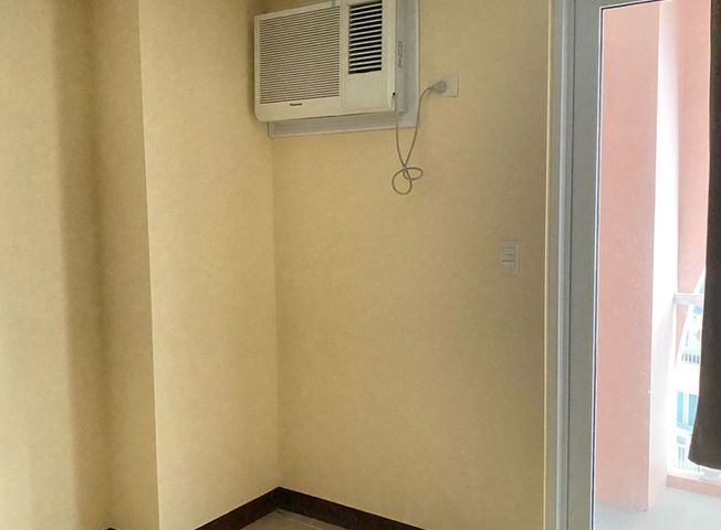 STUDIO UNIT FOR RENT IN THE VENICE LUXURY RESIDENCES TAGUIG08