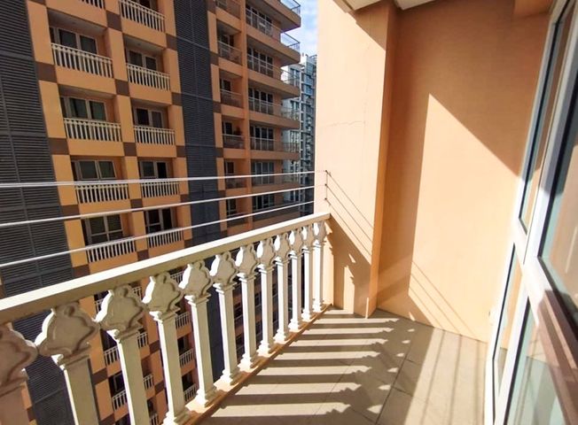FOR RENT -STUDIO UNIT AT THE VENICE LUXURY RESIDENCES07