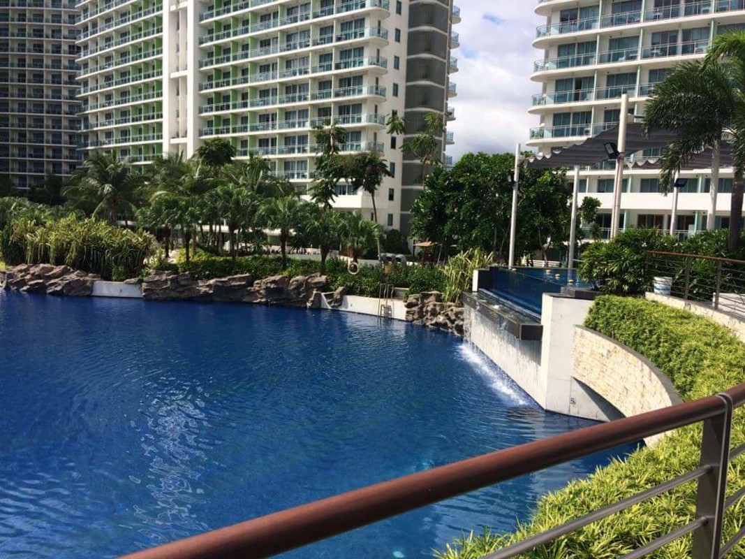 Azure Urban Resort by Mirabella03