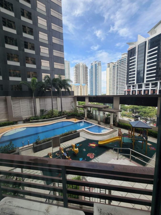 "1 Bedroom Loft unit for Rent in McKinley Park Residences BGC, Taguig City"03