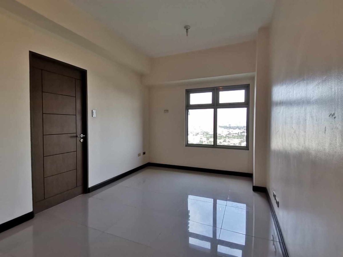 1BR - Bare Unit for Lease at The Magnolia Residences Tower B02
