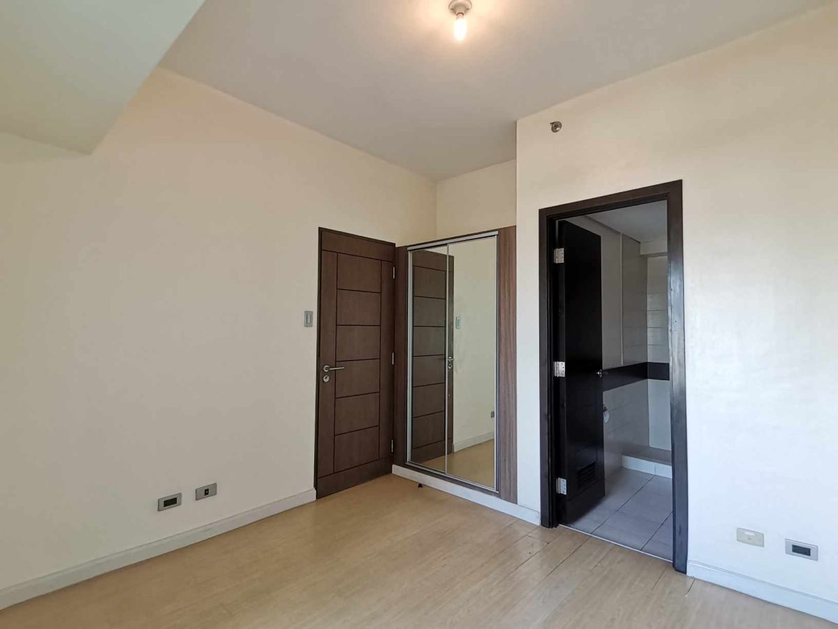 1BR - Bare Unit for Lease at The Magnolia Residences Tower B06