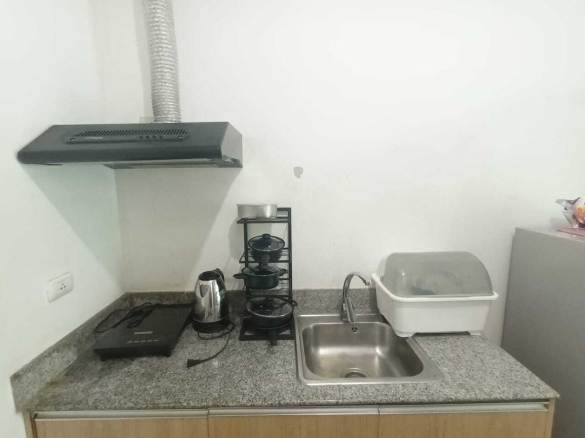 Fully Furnished Studio Condominium unit for Rent in The Linear Makati Tower 210