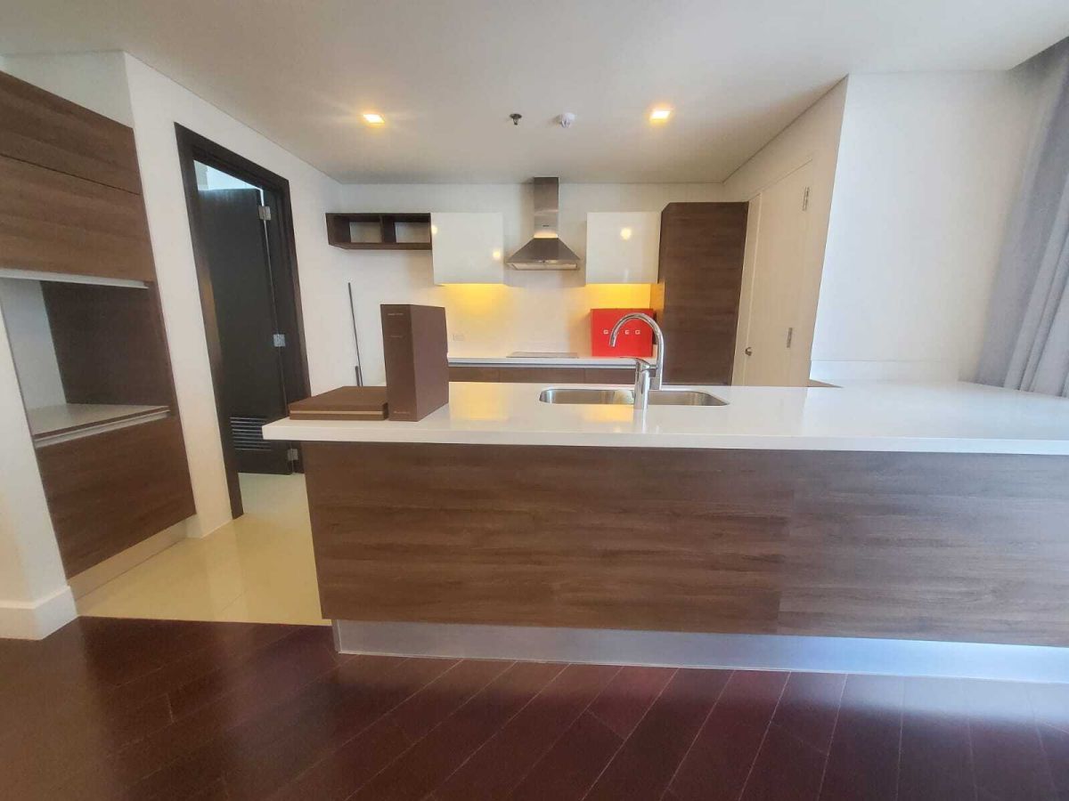 "Garden Towers T2: 2BR For Rent,137 sqm, Furnished, 1 parking, P105,000/month"03