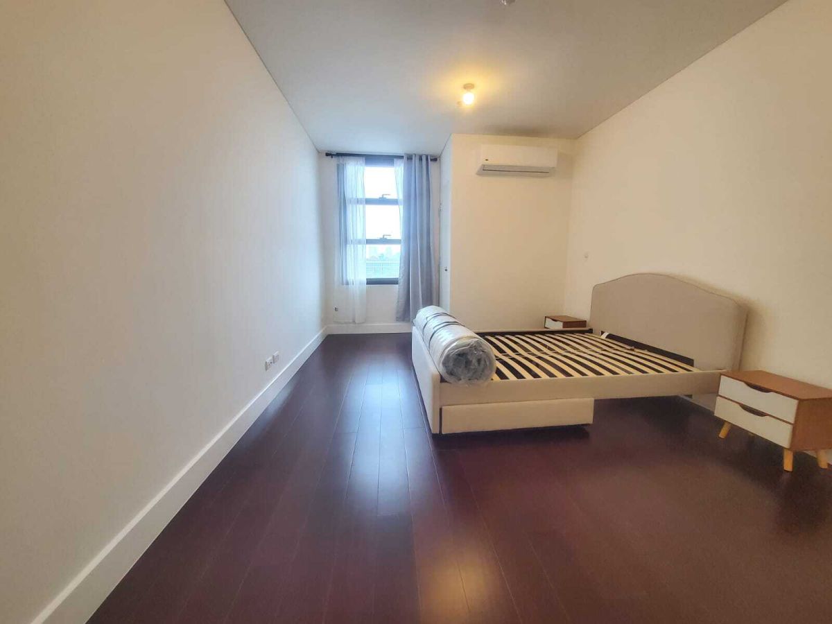 "Garden Towers T2: 2BR For Rent,137 sqm, Furnished, 1 parking, P105,000/month"05