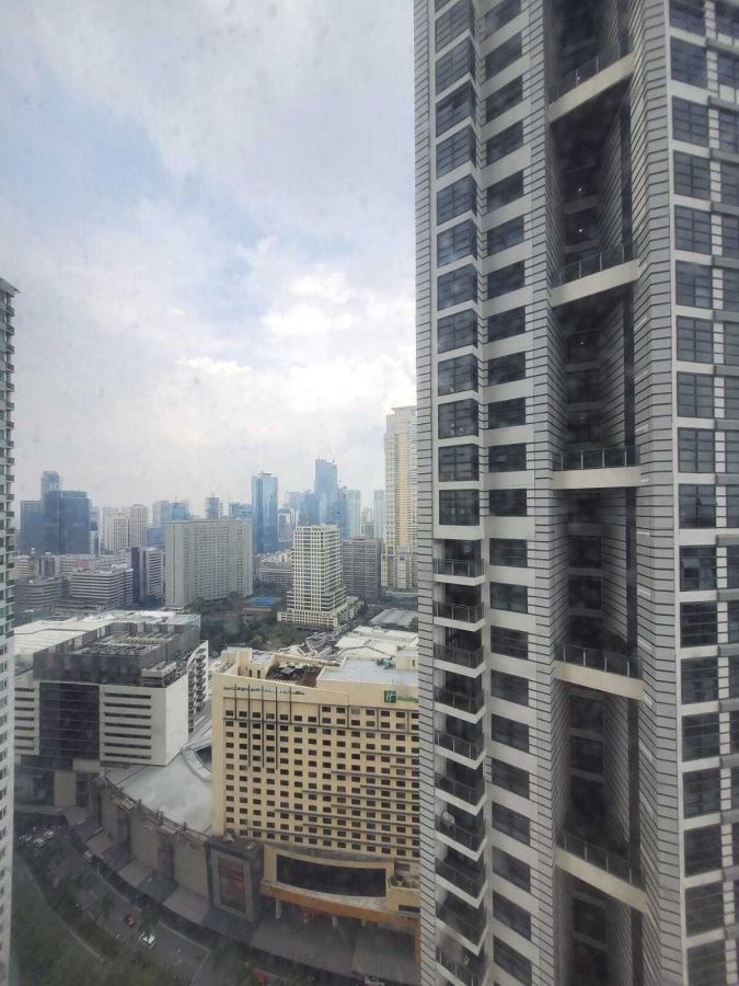 "Garden Towers T2: 2BR For Rent,137 sqm, Furnished, 1 parking, P105,000/month"09