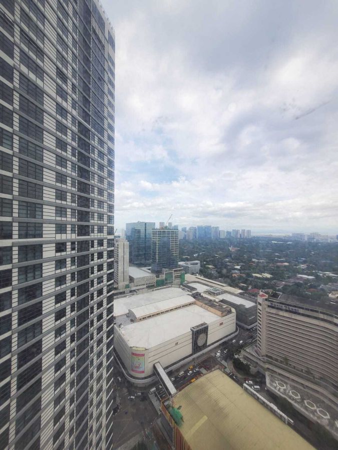 "Garden Towers T2: 2BR For Rent,137 sqm, Furnished, 1 parking, P105,000/month"10