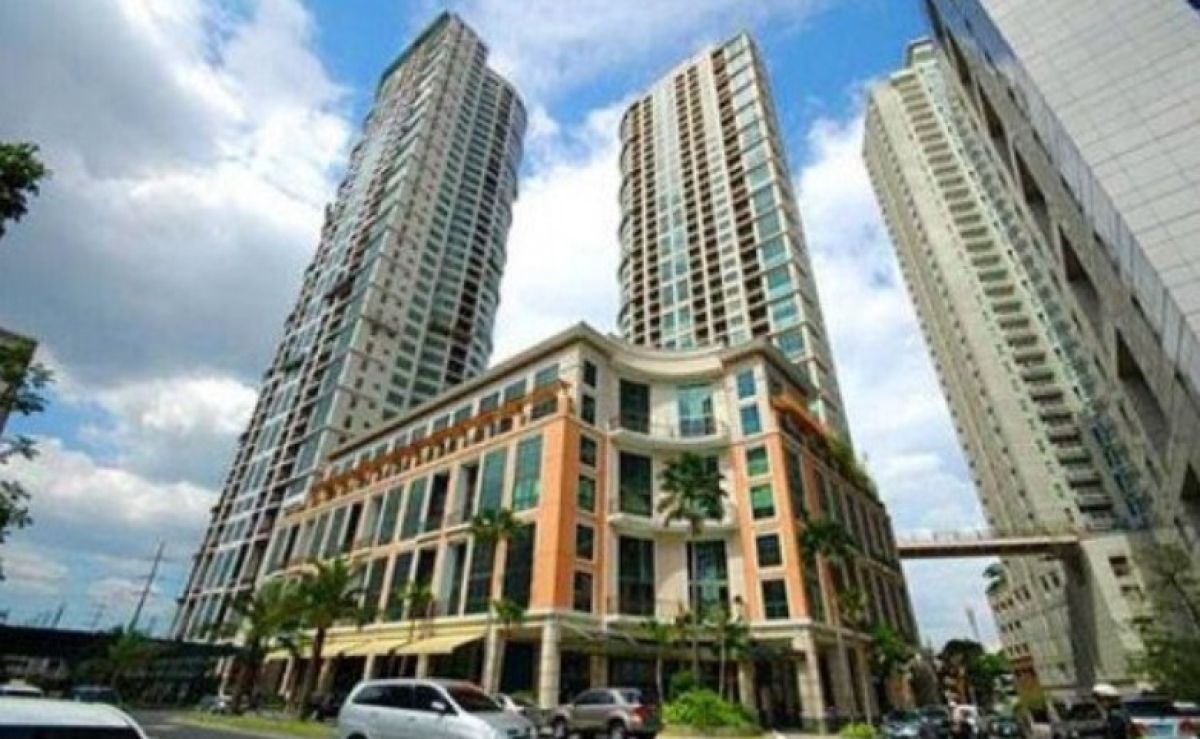 Rockwell South Joya 2 Bedroom Condo Unit For Rent at Makati City03