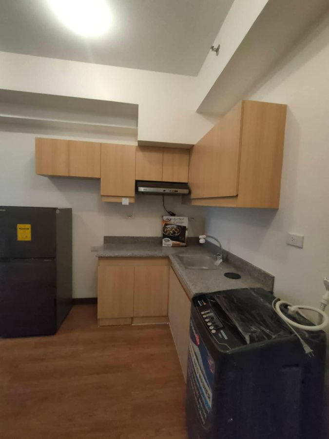 For Rent Fully Furnished 1 BR Condo Unit at Infina Towers at Quezon City02