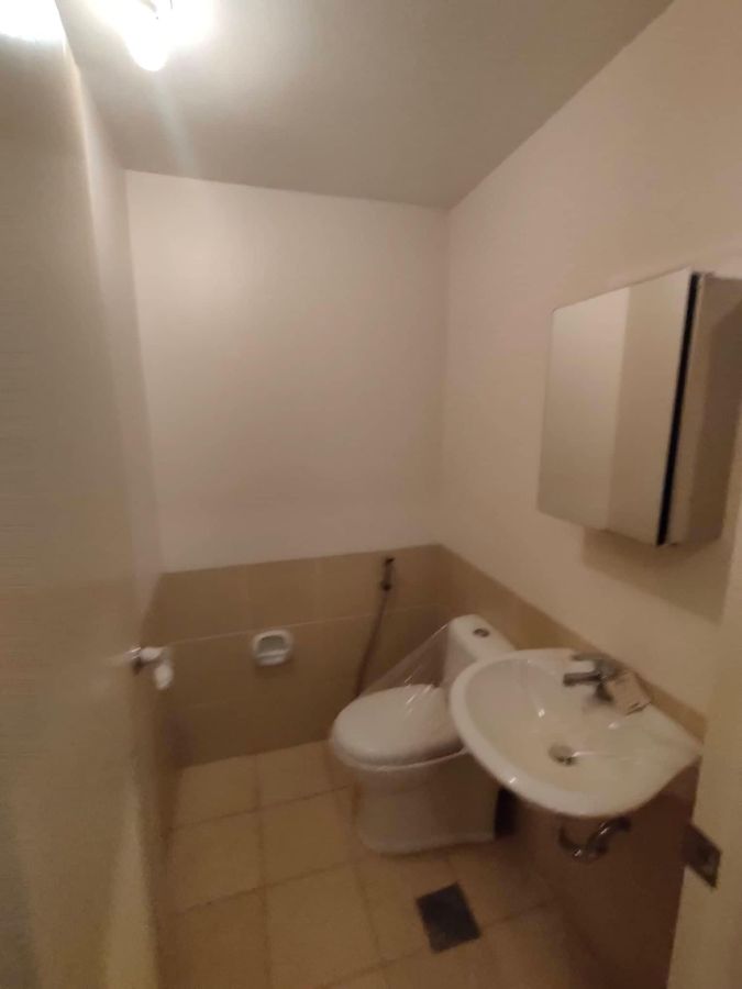 For Rent Fully Furnished 1 BR Condo Unit at Infina Towers at Quezon City05